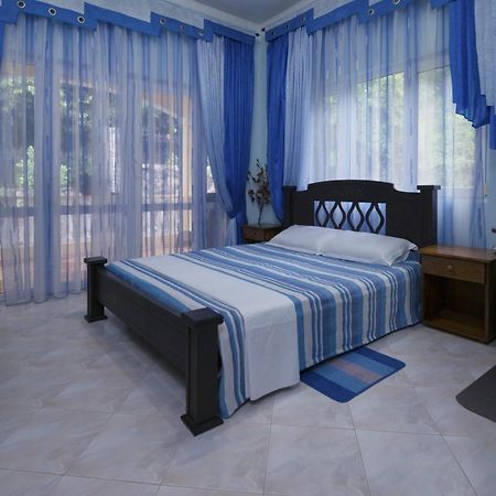 Seybreeze Villa Anse Royale Luaran gambar
