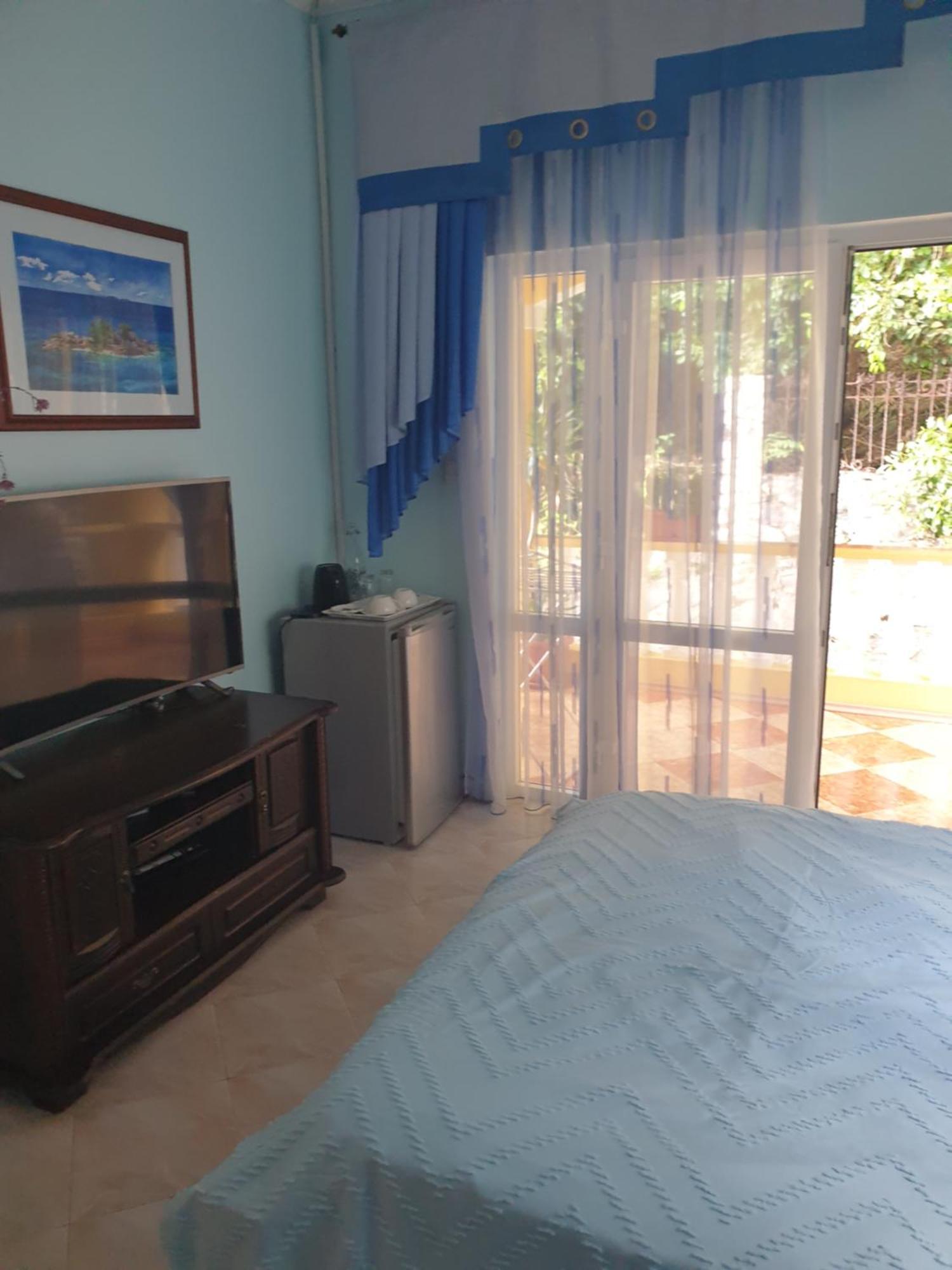 Seybreeze Villa Anse Royale Luaran gambar
